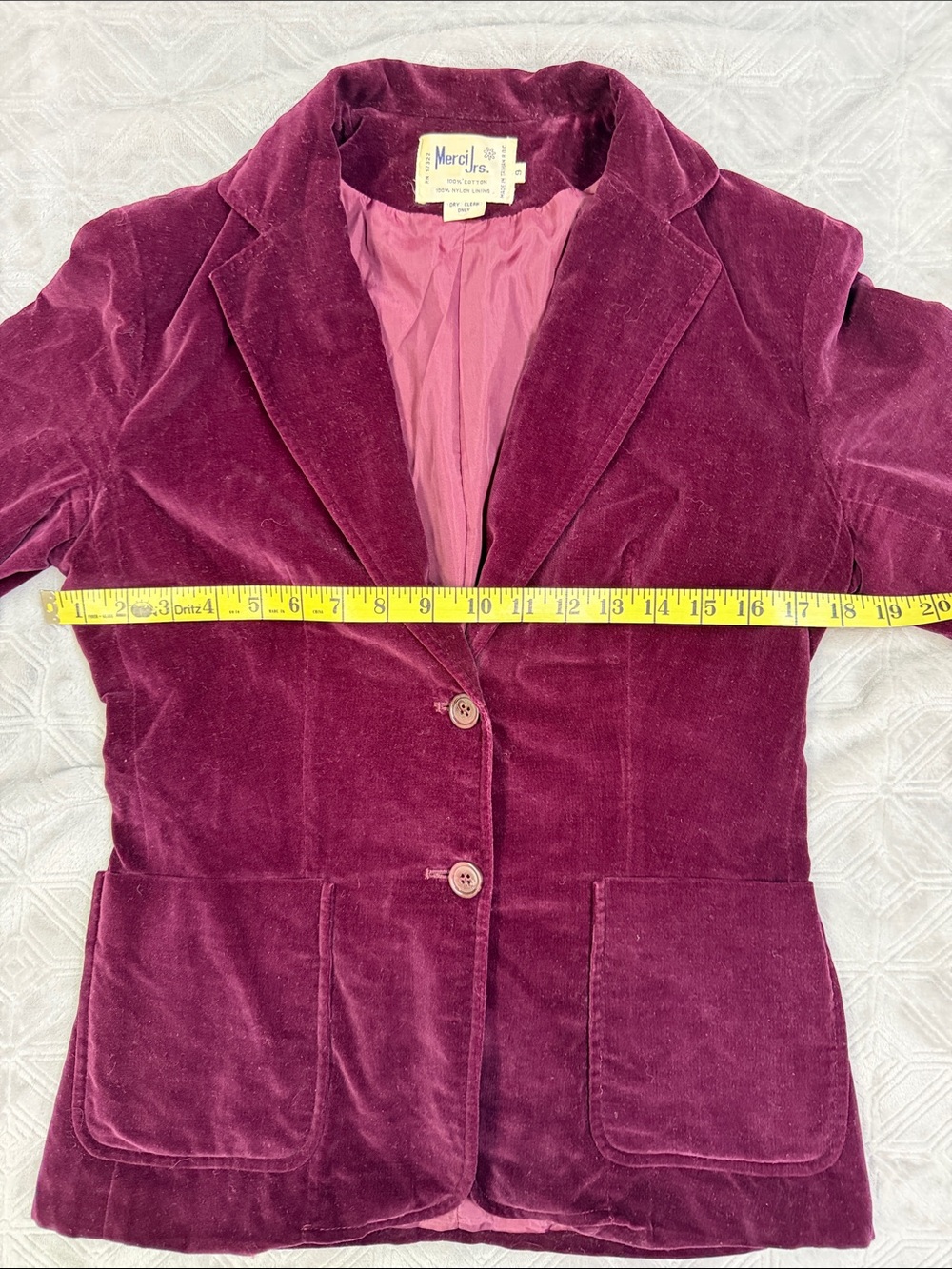 Merci Jr. Vintage Women's Velvet Blazer - Picture 8 of 15